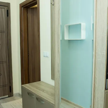 Lägenhet Sunny With Parking Near The Sea In Briz, By Flat Mаnаger *