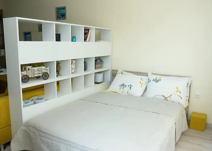 Sunny With Parking Near The Sea In Briz, By Flat Mаnаger Apartment *